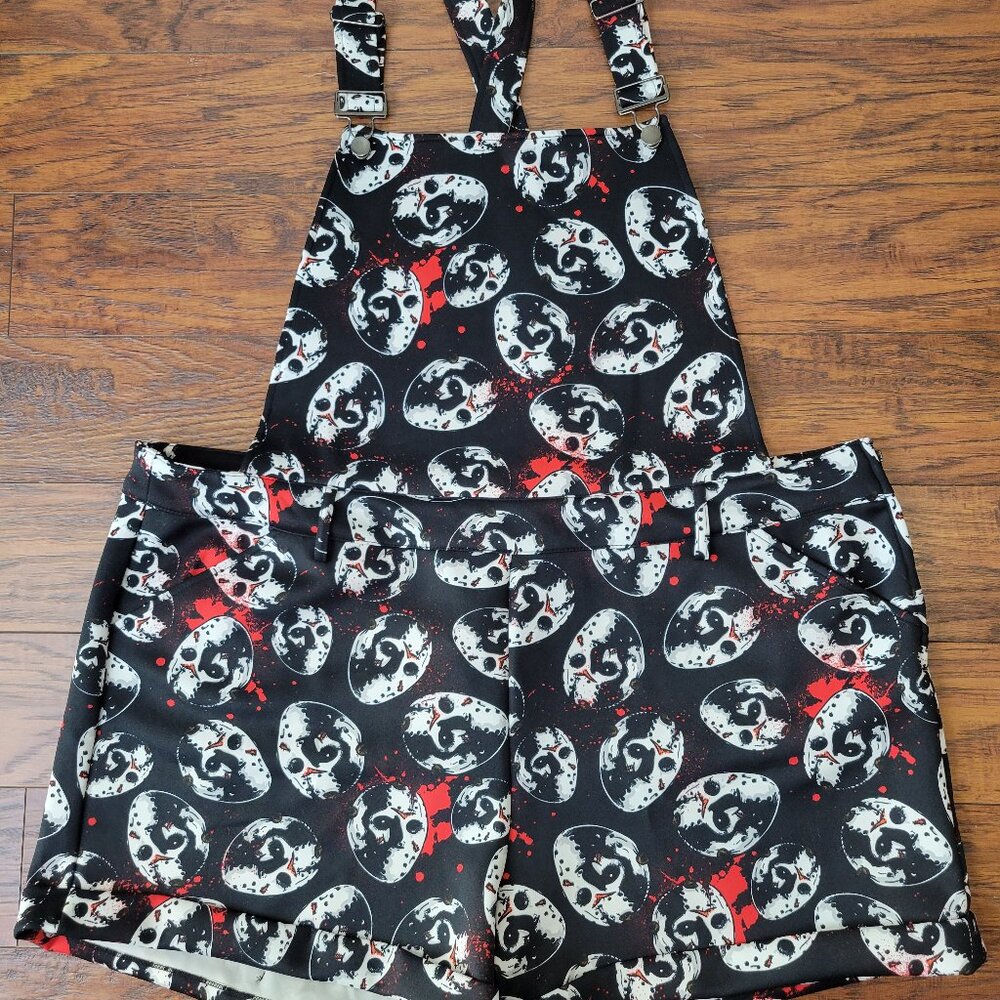 Hot Topic FRIDAY THE 13TH Jason Mask Blood Splatter Black Shortalls sz 3 NWT